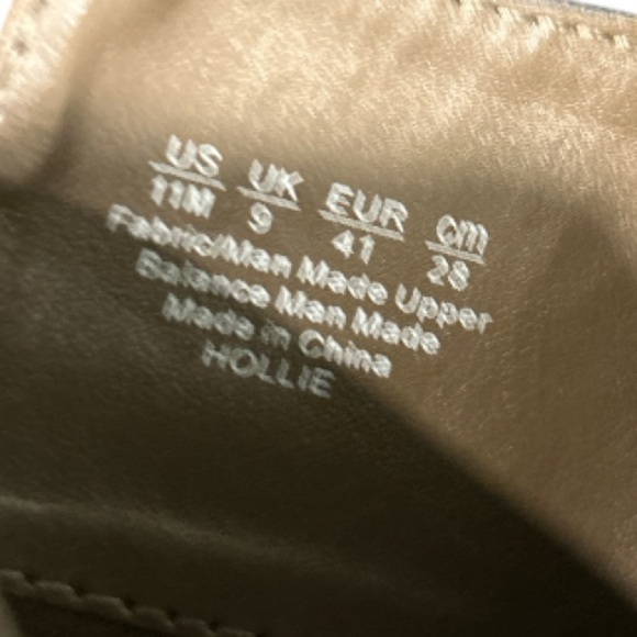 Carlos by Carlos Santana Faux Suede Block Heel‎ Ankle Boot, Preowned, Size 11M. - Picture 6 of 6